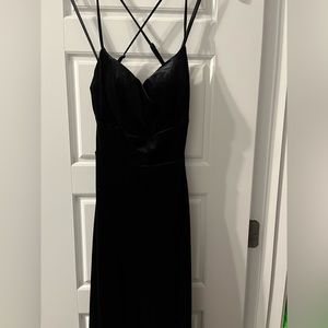 Perfect condition, worn once, velvet material, stretchy and comfortable